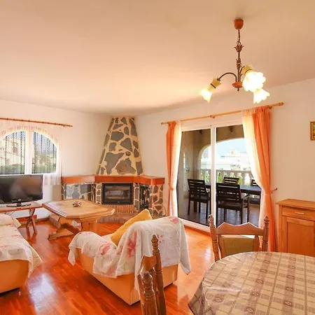 Almendros 2007 Villa Calpe